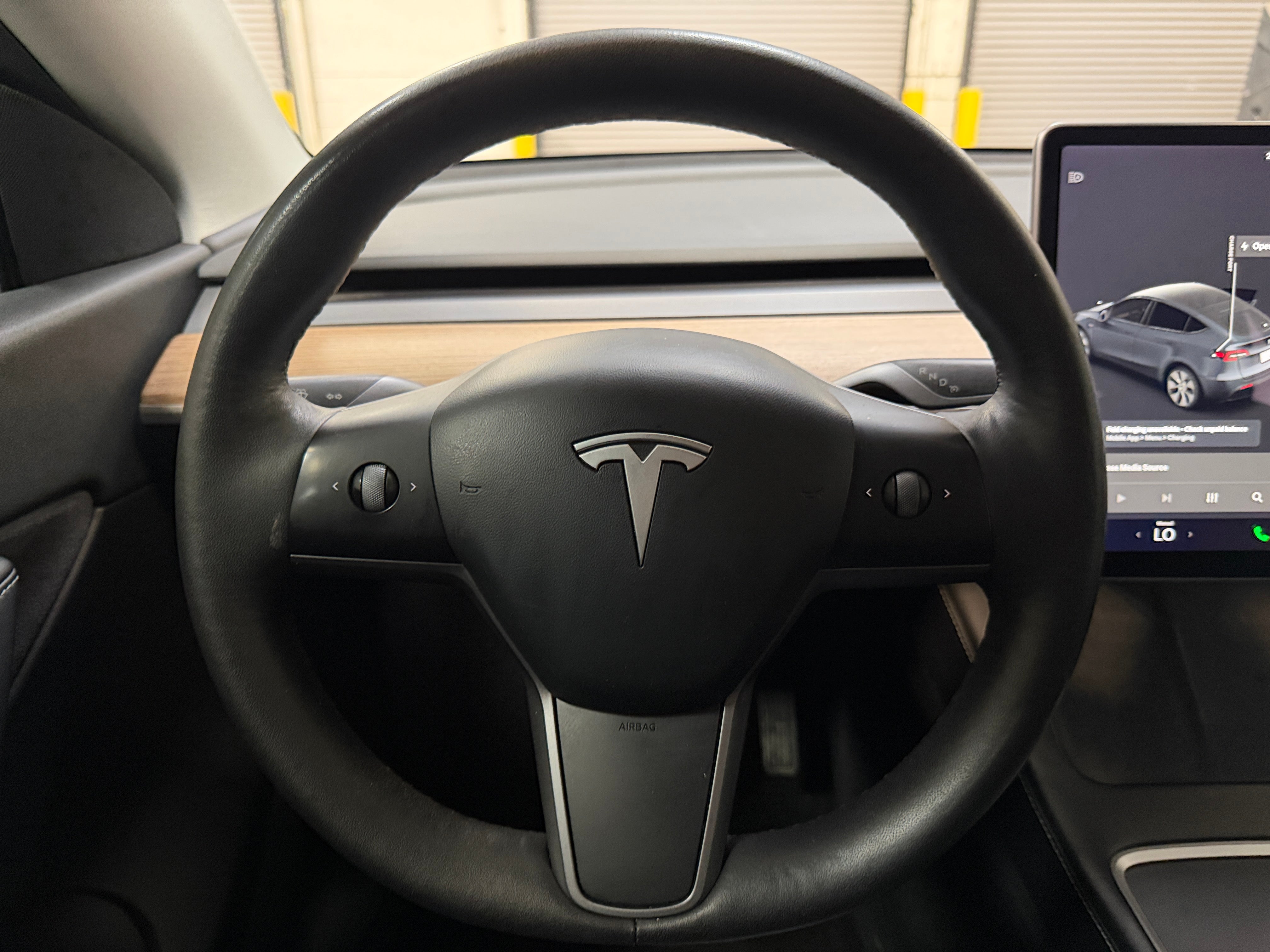 tesla model y 2021 5YJYGDEE8MF219371 image tesla model y 2021 5YJYGDEE8MF219371 image